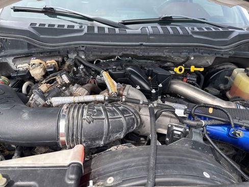 Used 2018 Ford F350 Platinum w/ Platinum Ultimate Package AWD/4WD image 7