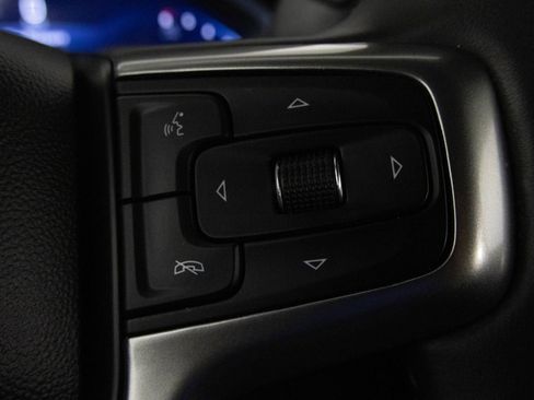 Used 2023 Chevrolet Silverado 1500 LT image 28