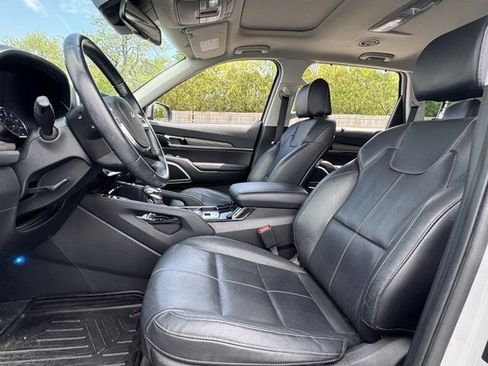 Used 2022 Kia Telluride EX w/ EX Premium Package AWD/4WD image 17