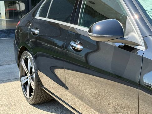 Used 2025 Mercedes-Benz C 300 Sedan image 8