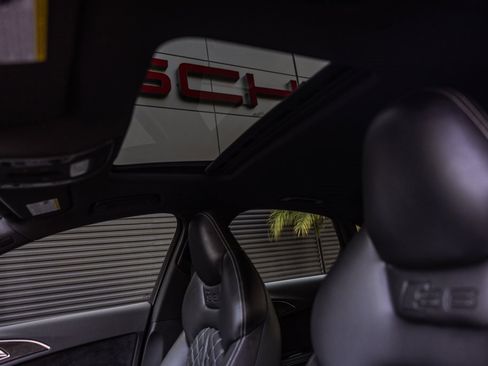 Used 2018 Audi S6 Premium Plus image 16