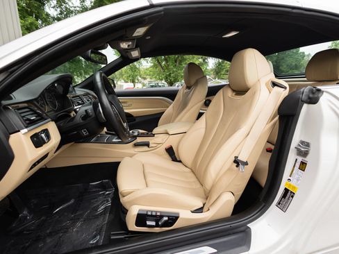 Used 2017 BMW 440i Convertible RWD image 22