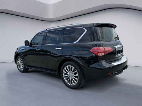 Used 2017 INFINITI QX80 2WD w/ Deluxe Technology Package image 3