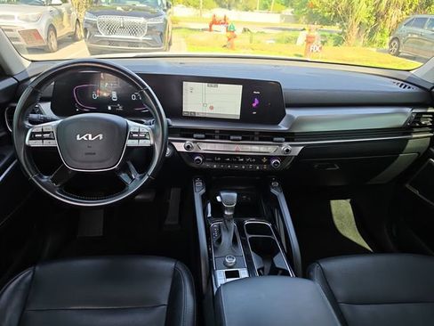 Certified 2024 Kia Telluride S w/ S Sunroof Package FWD image 7
