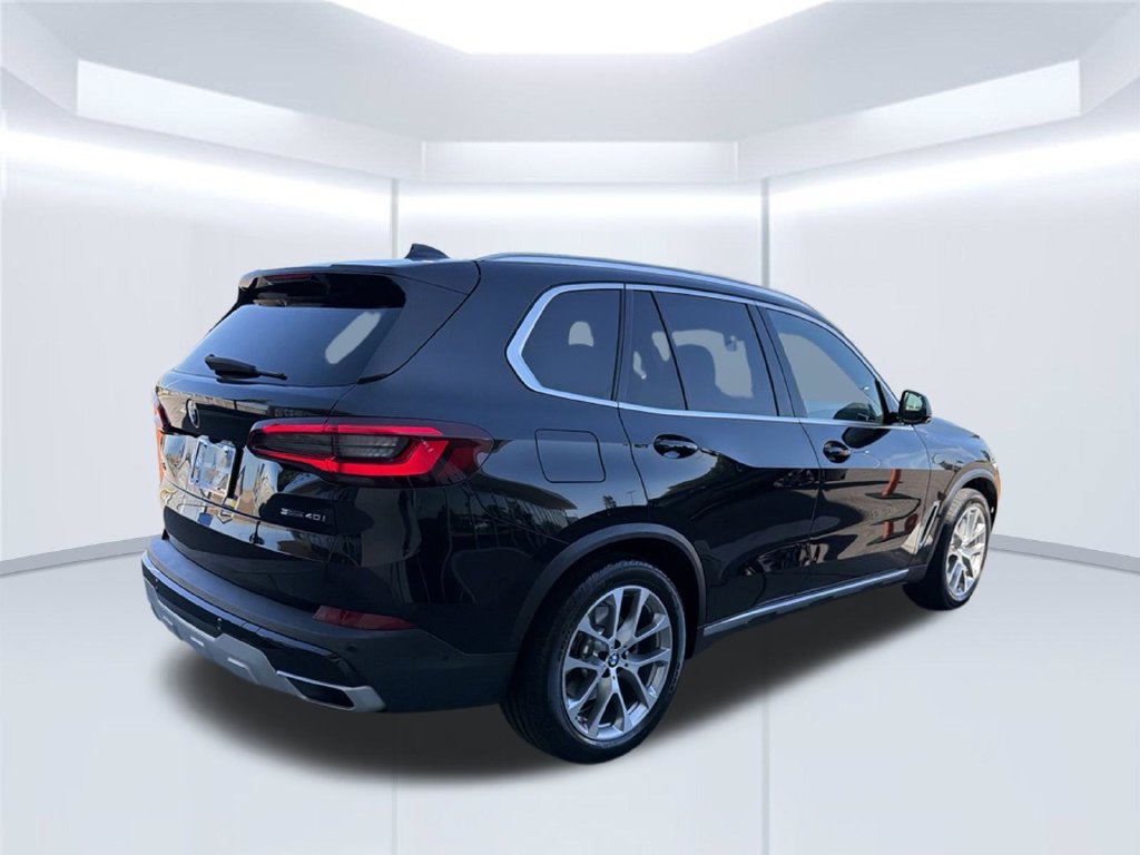 Used 2022 BMW X5 sDrive40i w/ Parking Assistance Package RWD image 7