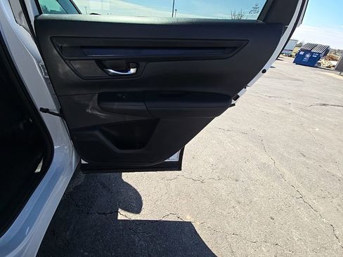 Certified 2025 Honda CR-V LX image 28