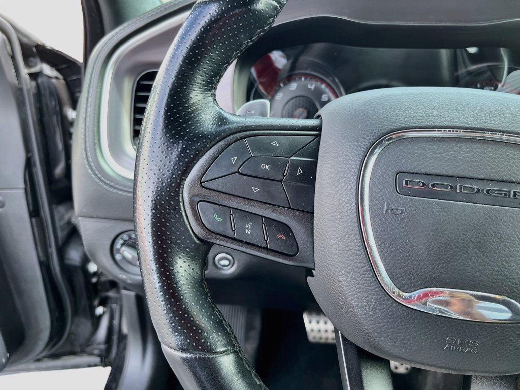 Used 2022 Dodge Charger R/T w/ Plus Group RWD image 10