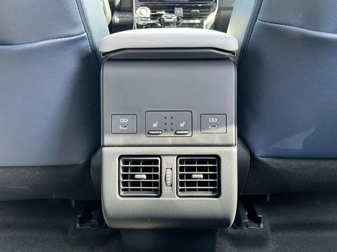 Used 2025 Subaru Solterra Touring image 16