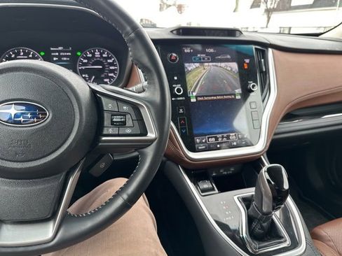 Used 2022 Subaru Outback Touring image 41