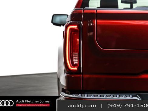 Used 2022 GMC Sierra 1500 Denali w/ Denali Premium Package image 15