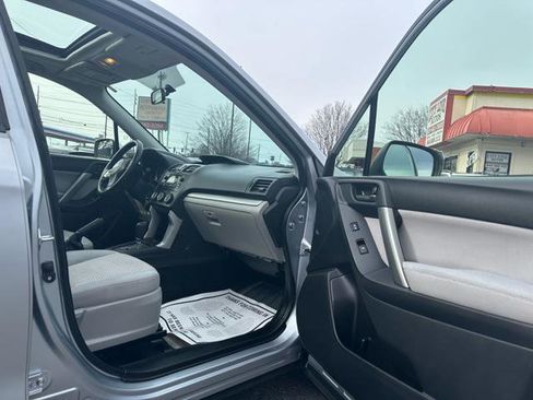 Used 2014 Subaru Forester 2.5i Premium image 19