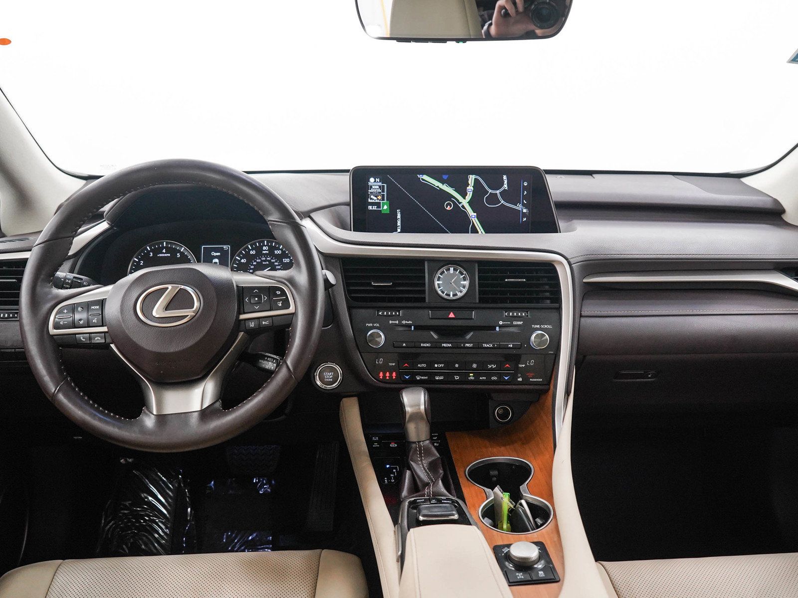 Used 2017 Lexus RX 350 AWD w/ Premium Package image 16