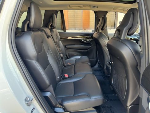Used 2017 Volvo XC90 T6 Momentum w/ Vision Package AWD/4WD image 39
