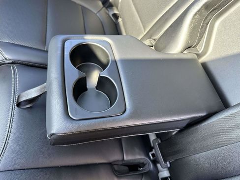 Used 2022 Ford Escape SEL image 15