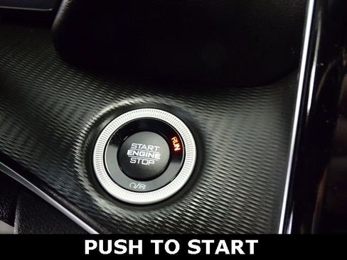 Certified 2023 Jeep Grand Cherokee Altitude image 9