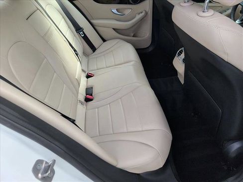 Certified 2017 Mercedes-Benz C 350e Sedan image 19