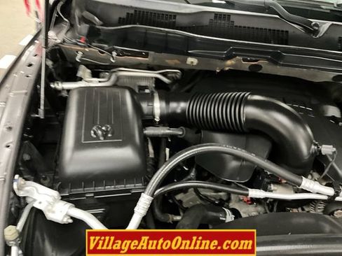 Used 2015 RAM 1500 Big Horn AWD/4WD image 40