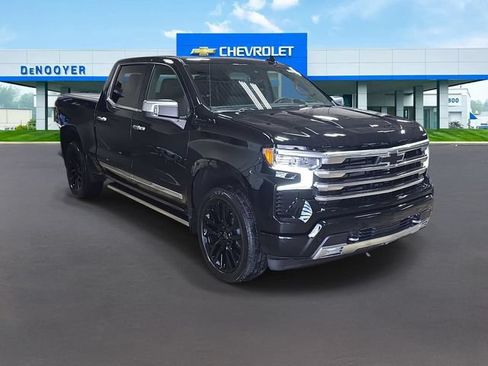 New 2026 Chevrolet Silverado 1500 High Country AWD/4WD image 5