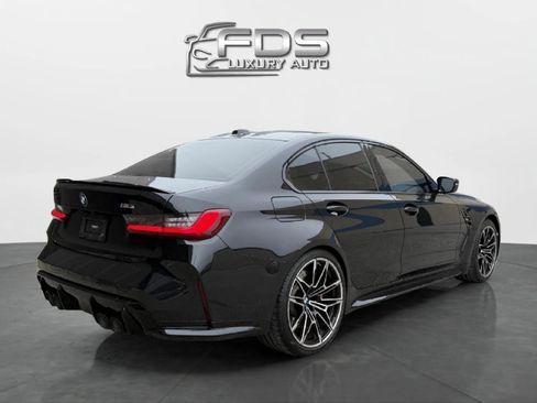 Used 2023 BMW M3 image 3