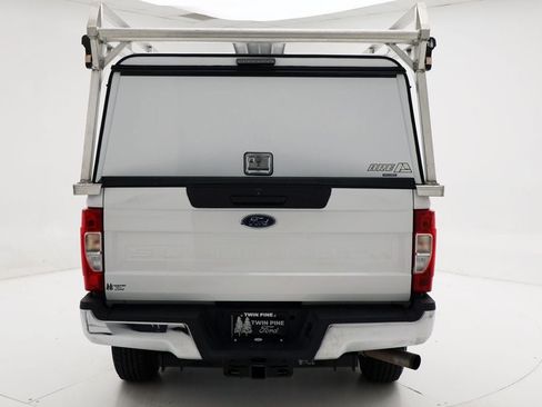 Used 2021 Ford F250 XL w/ Power Equipment Group image 8