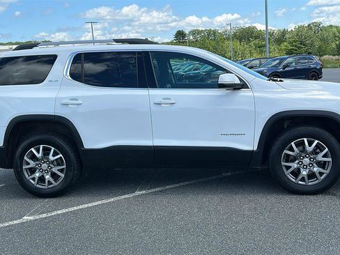 Used 2020 GMC Acadia SLT image 5