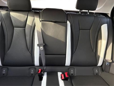 New 2026 Buick Envision Sport Touring image 22