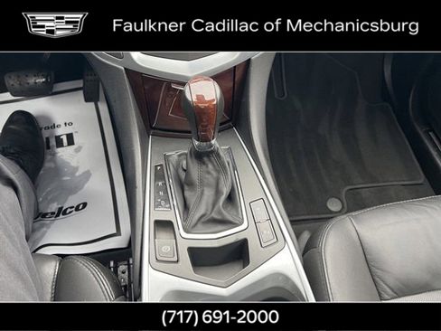 Used 2011 Cadillac SRX Luxury image 20