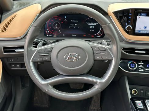 Used 2021 Hyundai Sonata Limited w/ Preferred Accessory Package image 20