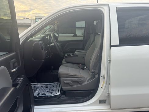 Used 2016 Chevrolet Silverado 1500 Custom w/ Trailering Package image 16