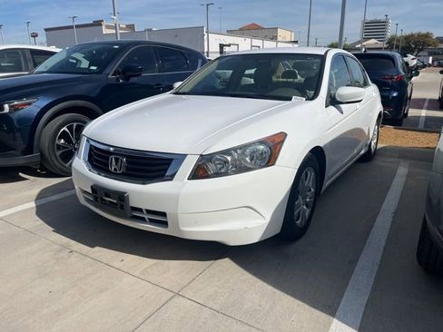 Used 2009 Honda Accord LX-P image 1