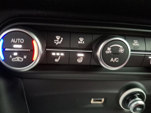 New 2025 Alfa Romeo Stelvio Sprint w/ Veloce Package image 22