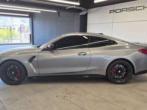 Used 2026 BMW M4 Competition RWD image 2