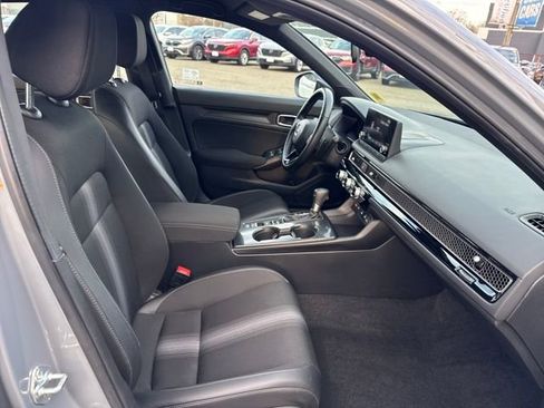Certified 2025 Honda Civic Sport image 19