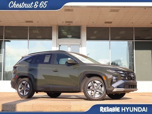 Certified 2025 Hyundai Tucson SEL FWD image 2