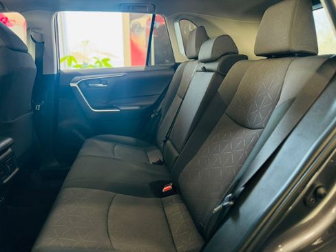 Used 2024 Toyota RAV4 XLE image 16