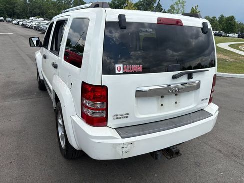 Used 2008 Jeep Liberty Limited w/ Premium Group AWD/4WD image 4