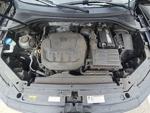 Used 2018 Volkswagen Tiguan S FWD image 11