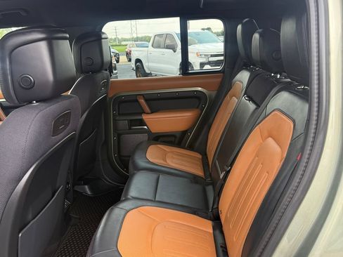 Used 2022 Land Rover Defender 110 X AWD/4WD image 29