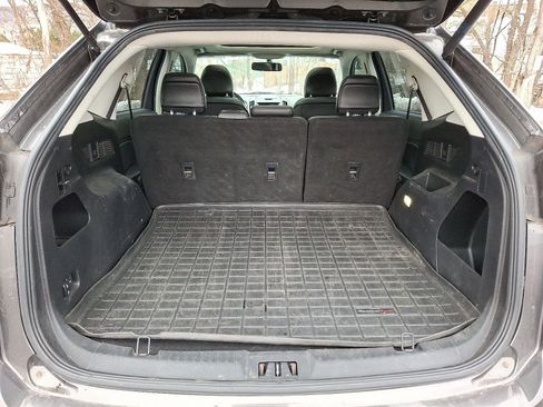 Used 2017 Ford Edge SEL w/ Equipment Group 201A image 27