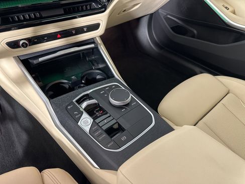 Used 2025 BMW 330i xDrive Sedan w/ Premium Package image 20