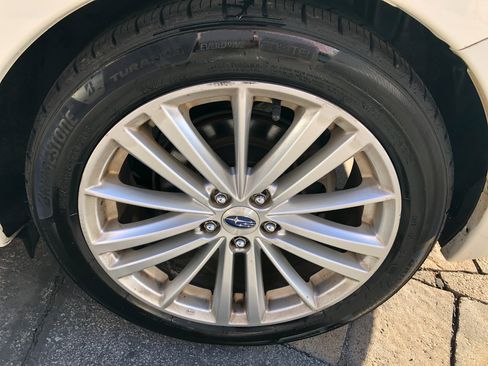 Used 2015 Subaru Impreza 2.0i Limited w/ Popular Package #2 image 27