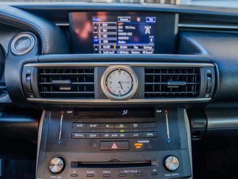 Used 2015 Lexus RC 350 F Sport w/ Navigation System Package image 20