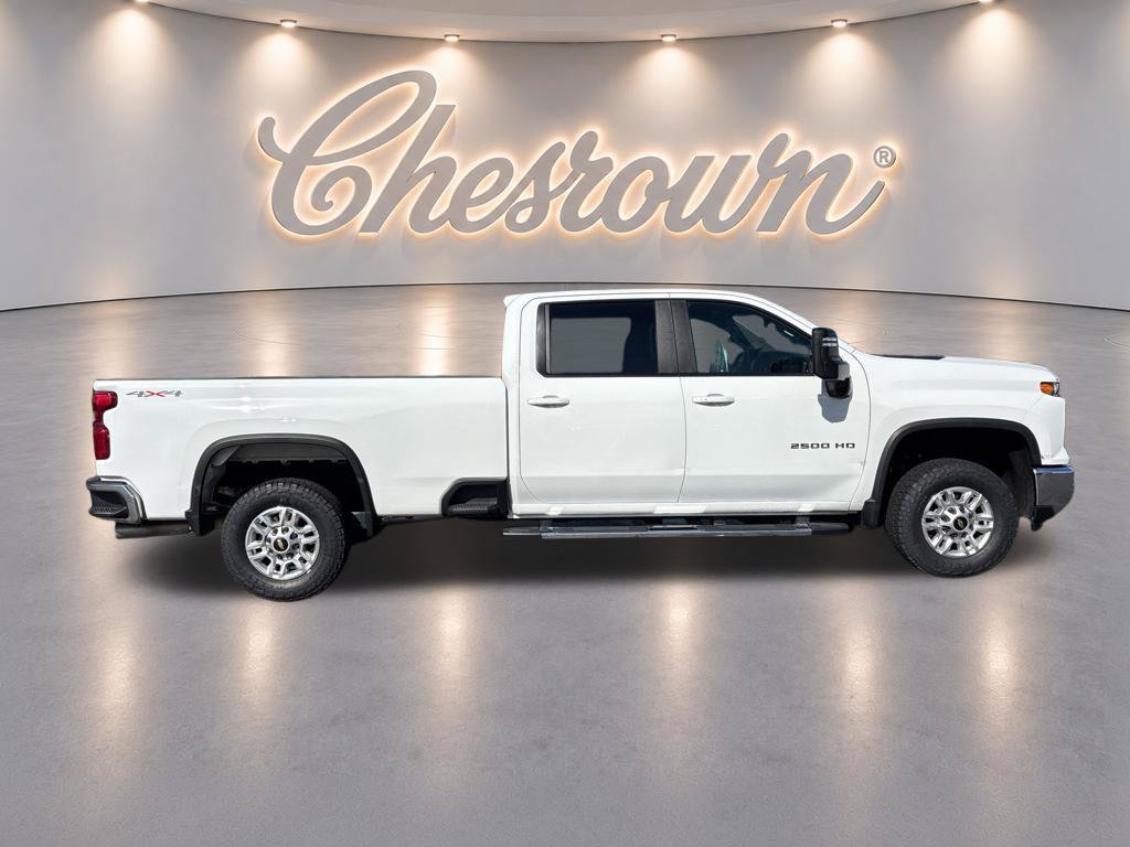 Used 2025 Chevrolet Silverado 2500 LT w/ Safety Package AWD/4WD image 6