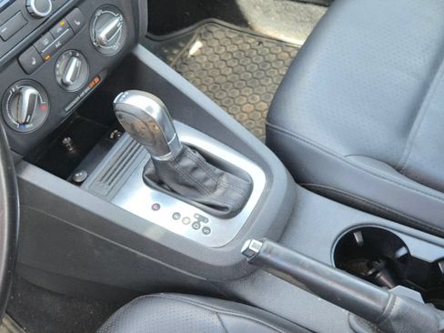 Used 2014 Volkswagen Jetta TDI FWD image 25