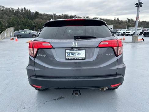 Used 2017 Honda HR-V EX-L image 4