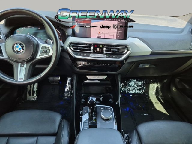Used 2022 BMW X4 xDrive30i w/ M Sport Package 2 AWD/4WD image 11