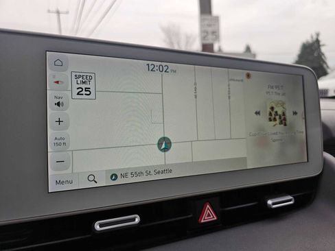 Used 2023 Hyundai Ioniq 5 Limited image 31