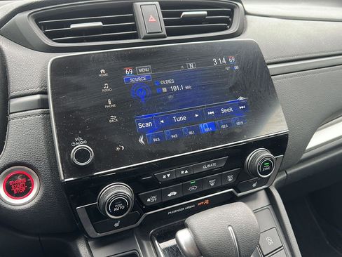 Certified 2022 Honda CR-V Special Edition image 16