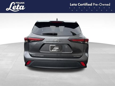 Used 2024 Toyota Highlander LE AWD/4WD image 5