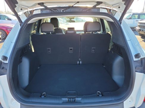 Used 2021 Ford Escape SEL image 7